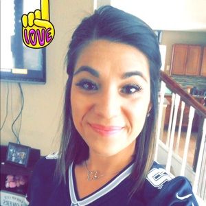 Meet your Posher, Ashton